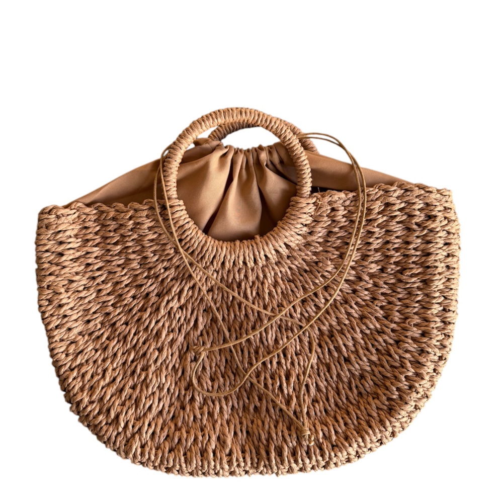 Straw bag medium size new